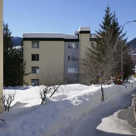 Attika Allod Park Apartment *