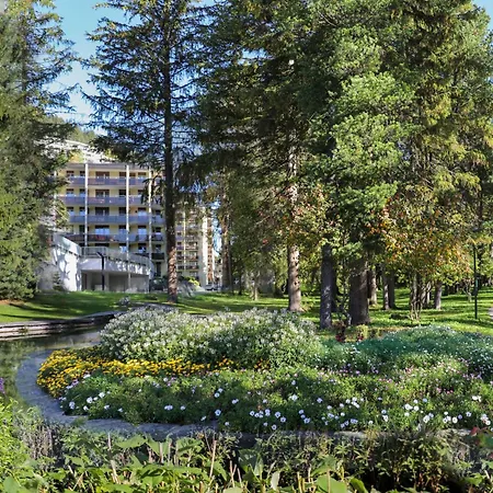 Attika Allod Park Apartment