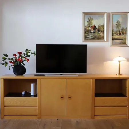 Attika Allod Park Apartment *